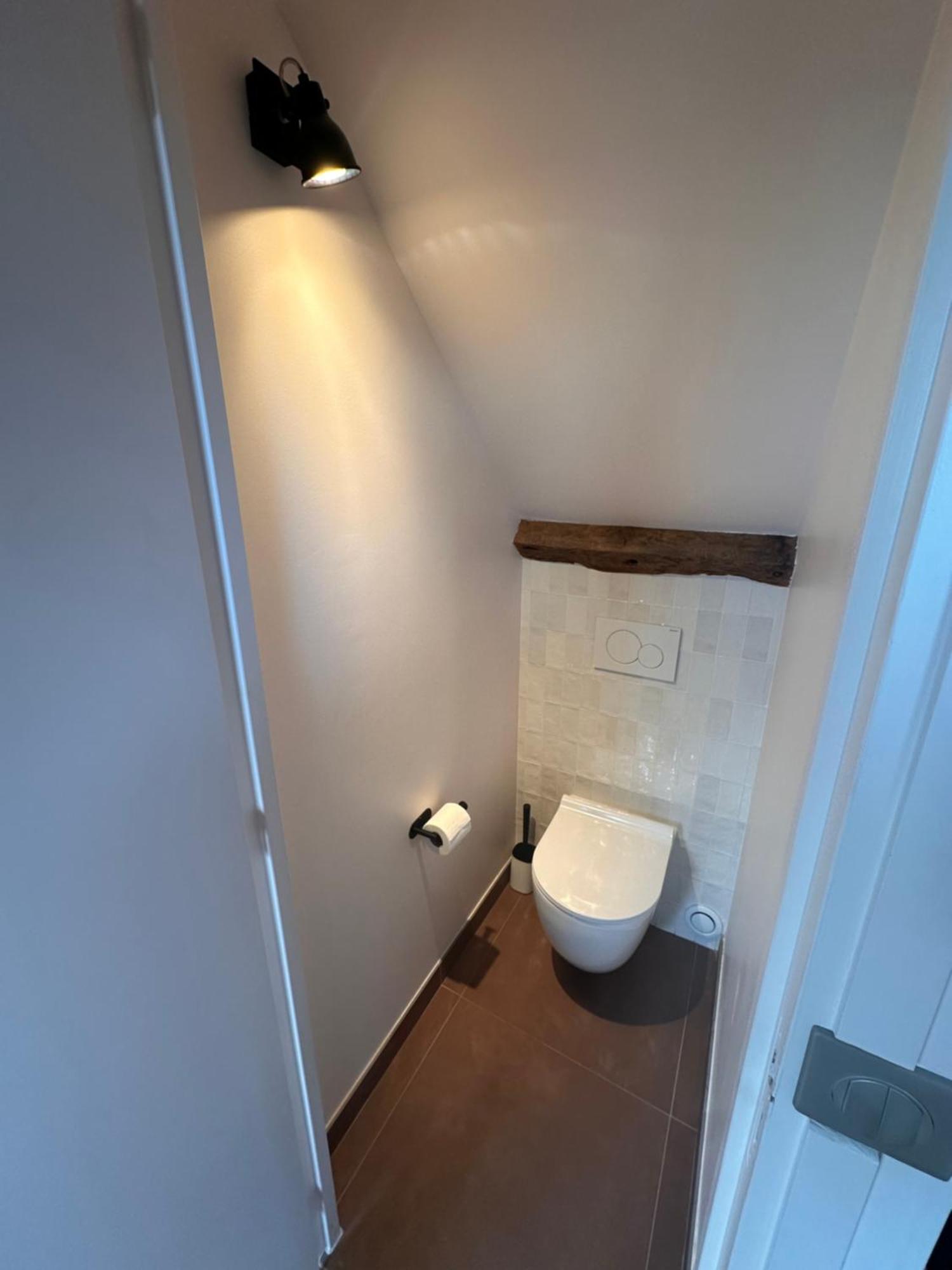 Petit nid d'amour sous les toits ! Honfleur Extérieur photo